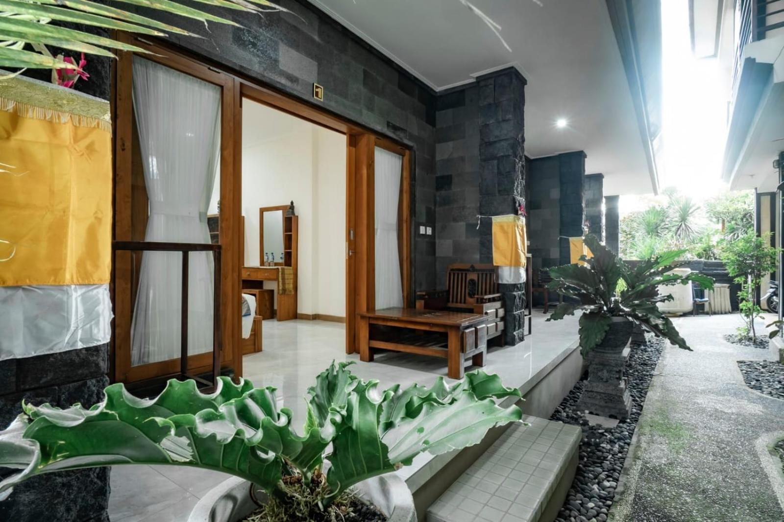 Pak'Vo'House Hotel Ubud  Exterior photo